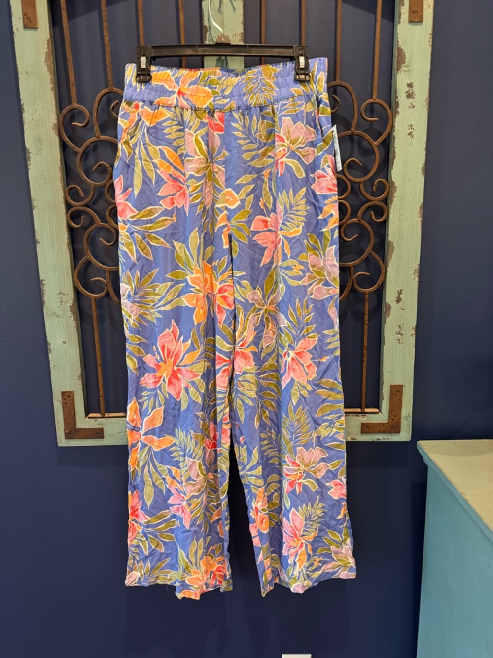Billabong Blue Floral Seaside Beach Pants